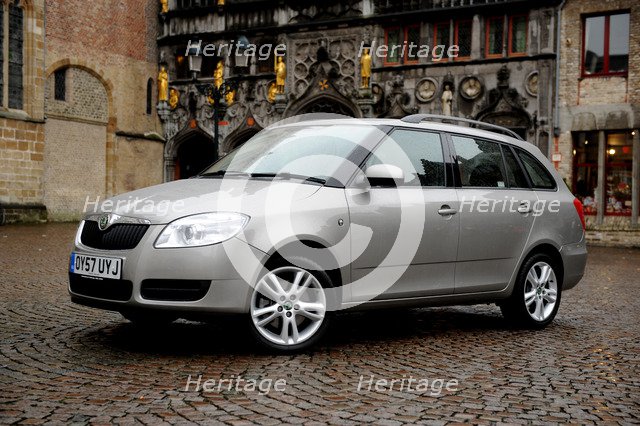 Skoda Fabia Estate 2007. Artist: Simon Clay.
