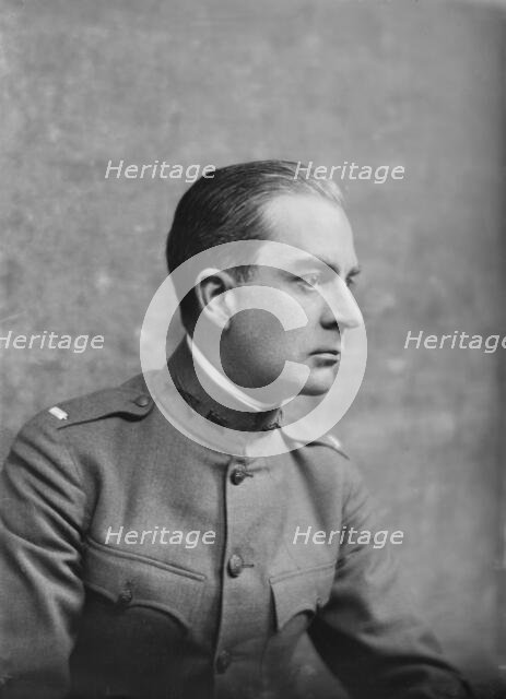 Lieutenant R.S. Warfield, portrait photograph, 1917 Dec. 3. Creator: Arnold Genthe.