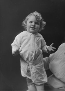 Child of Mrs. W.C. Mitchell, portrait photograph, 1919 May 5. Creator: Arnold Genthe.