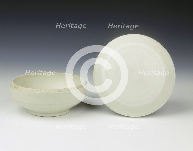Xing stoneware covered box, Five Dynasties period-early Northern Song dynasty, China, 10th century. Artist: Unknown