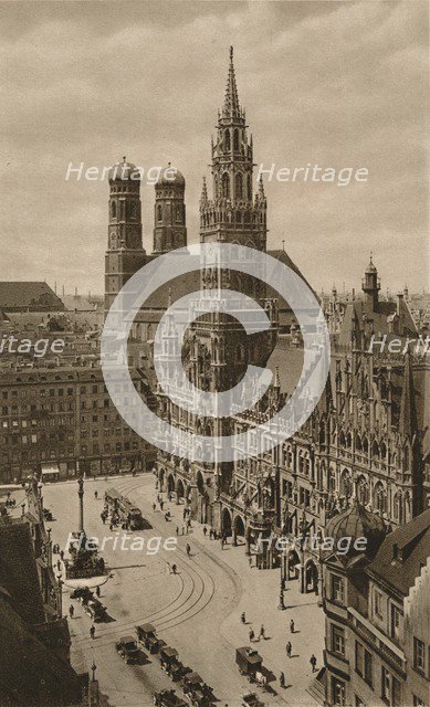 'Munchen. Marienplatz - Town - Hall - Frauen Church', 1931. Artist: Kurt Hielscher.
