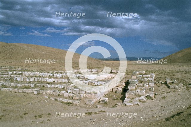 Ruined corbelled arch of an aqueduct, Jerwan, Iraq, 1977.