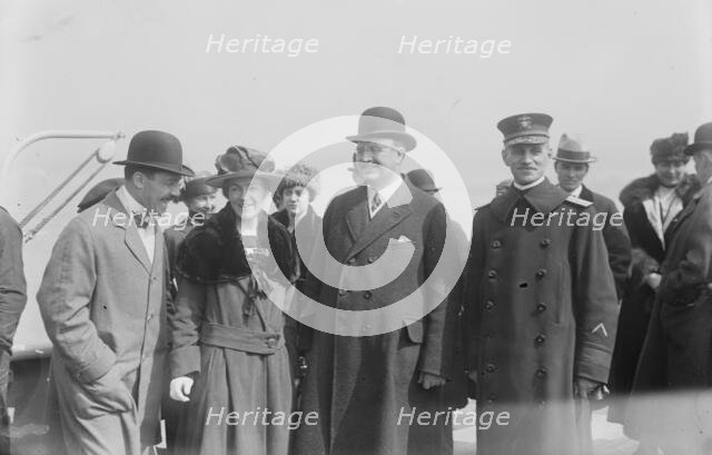 Mrs. Sims, Hylan, Adm. Burrage, between c1915 and c1920. Creator: Bain News Service.