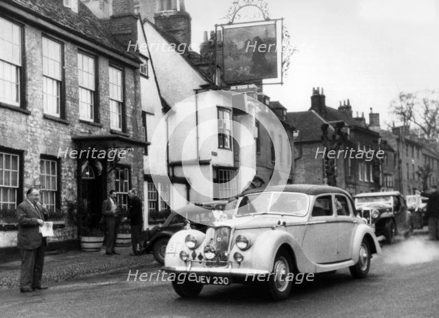 1952 Riley 2.5 litre on 1954 Lancia club spring rally . Creator: Unknown.