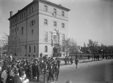 British Commission To U.S.  - Arrival At Long Residence, 1917. Creator: Harris & Ewing.