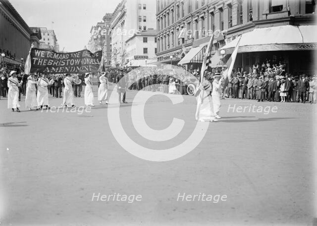 Woman Suffrage - Parade, May 1914, May 1914. Creator: Harris & Ewing.
