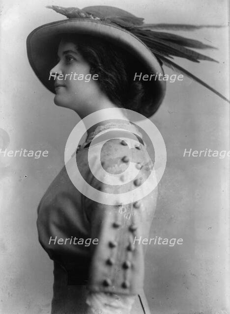 Edith Lyle, 1910. Creator: Bain News Service.