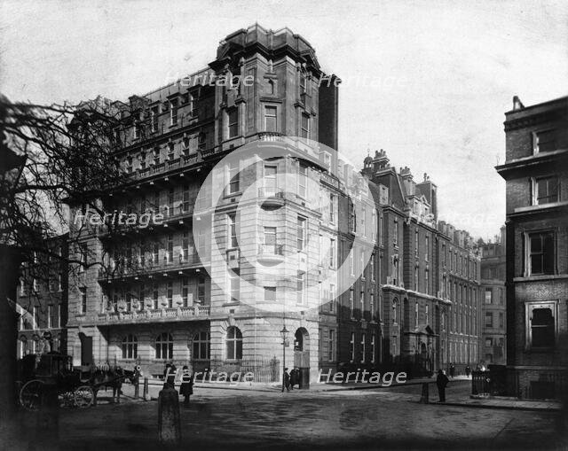 The London (later Royal) Homeopathic Hospital, corner of Queen Square and Great Ormond Street... Creator: Unknown.