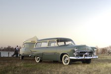 Ford Ranch wagon with kom pack trailer 1952. Artist: Simon Clay.