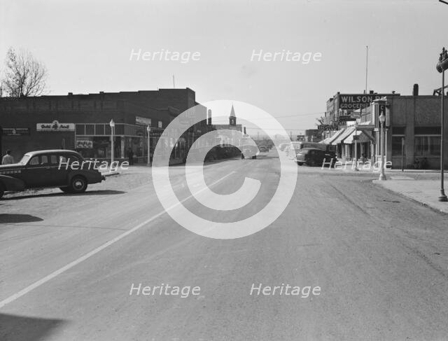 Saturday afternoon, main street of Nyssa, Oregon, 1939. Creator: Dorothea Lange.