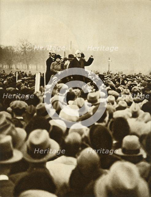 Anti-government demonstration, Hyde Park, London, 6 February 1933, (1935).i Creator: Unknown.