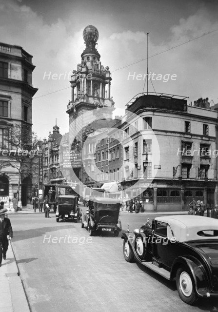 The Coliseum, Westminster, London, c1930s. Artist: Unknown