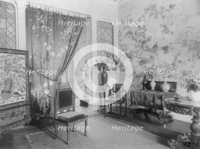 Mrs. Spaulding, 1900. Creator: Frances Benjamin Johnston.