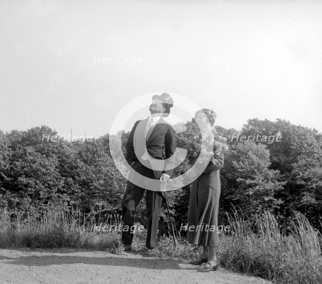 Crown Prince Gustav Adolf and Crown Princess Louise visit Landskrona, Sweden, 1932. Artist: Unknown