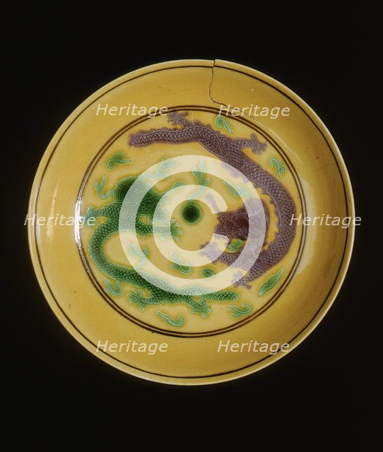 Green and aubergine dragon saucer, Xuantong period, late Qing dynasty, China, 1908-1924. Artist: Unknown