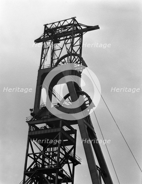 The downcast headgear at Clipstone Colliery, Nottinghamshire, 1963.  Artist: Michael Walters