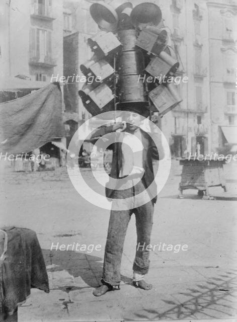 Peddler, Naples, 1910. Creator: Bain News Service.