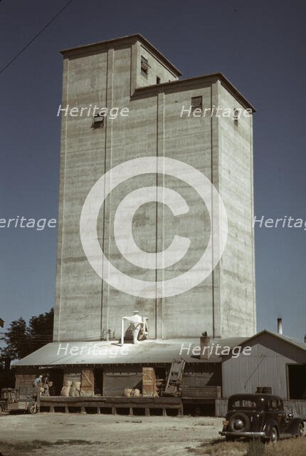 Grain elevators, Caldwell, Idaho, 1941. Creator: Russell Lee.