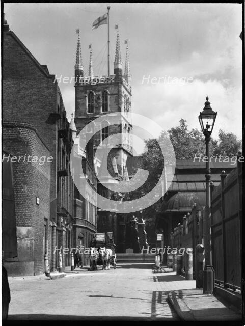 Southwark Cathedral, Montague Close, Southwark, Greater London Authority, 1930s. Creator: Charles William  Prickett.