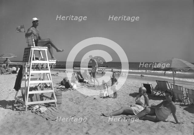 Surf Club, Atlantic Beach, Long Island, New York, 1947. Creator: Gottscho-Schleisner, Inc.