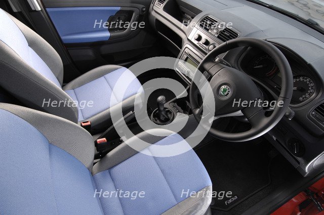 Skoda Fbia Estate  HTP 1-2  2007. Artist: Simon Clay.