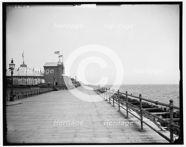 Manhattan Beach Hotel, Long Island, N.Y., between 1900 and 1906. Creator: Unknown.