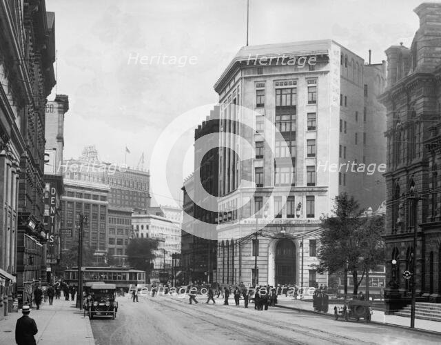 Wayne County and Home Savings Bank, Detroit, Mich., between 1900 and 1920. Creator: Unknown.