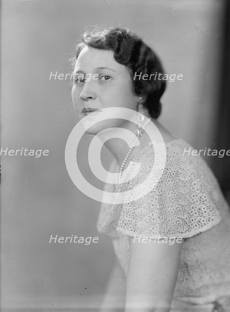 Ross, W. Arthur, Mrs. - Portrait, 1934. Creator: Harris & Ewing.