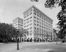 Southern Building, Washington, D.C., between 1910 and 1920. Creator: Unknown.
