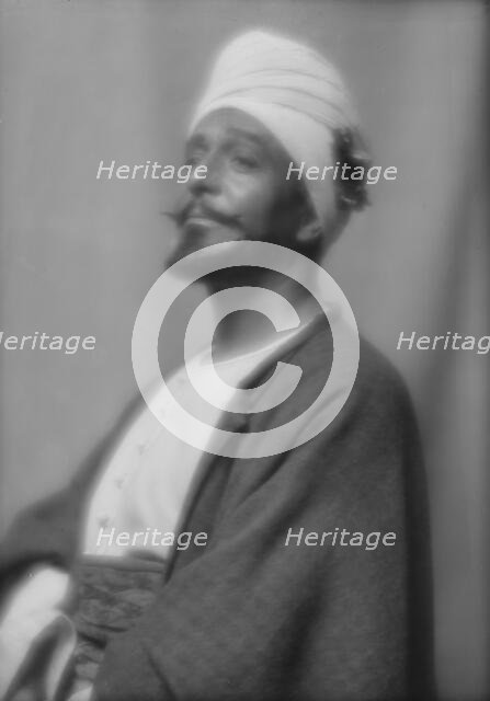 Skinner, Otis, in "Kismet", 1912 Apr. 5. Creator: Arnold Genthe.