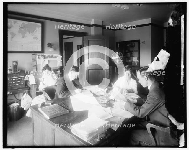 Chamber of Commerce telephone room, between 1910 and 1920. Creator: Harris & Ewing.