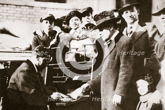 Head of the Anti-Rent League enrolling new members in New York USA, early 1919. Artist: Unknown