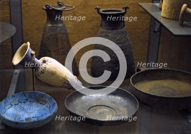 Dishes from the tomb of Kha (Deir el Medina, 1400 b.C.).