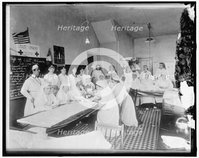 Red Cross, between 1910 and 1920. Creator: Harris & Ewing.