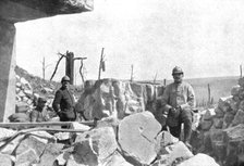 'La reprise de Douaumont; Le 22 mai, pendant le combat pour la reprise de Douaumont..., 1916 (1924) Creator: Unknown.