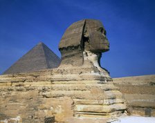 Sphinx, Giza, Egypt, 1984. Creator: Ethel Davies.
