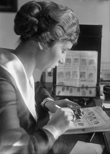Navy Department, U.S. Intelligence Bureau, Finger Print Department Clerk, Marie S. Dahm, 1918. Creator: Harris & Ewing.