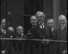 Ramsay MacDonald's Labour Government Gathering on a Balcony, 1929. Creator: British Pathe Ltd.