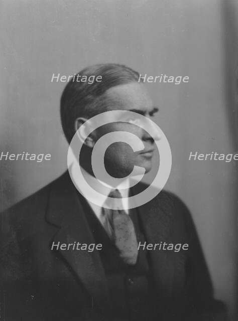 Winter, Mr., the elder, portrait photograph, 1917 May 3. Creator: Arnold Genthe.