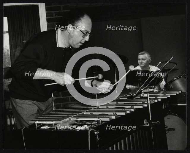 Roger Nobes and Johnny Richardson playing at The Fairway, Welwyn Garden City, Hertfordshire, 1991. Artist: Denis Williams