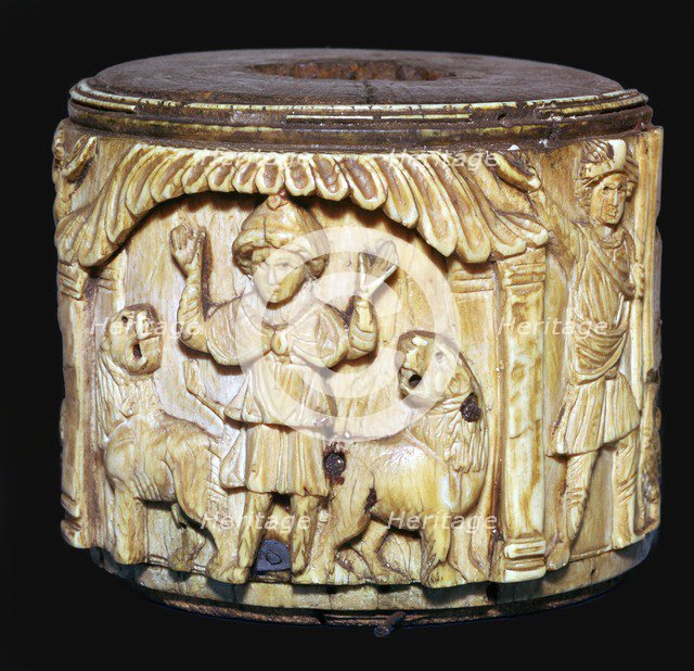 Ivory box showing Daniel in the lions den, 6th century. Artist: Unknown