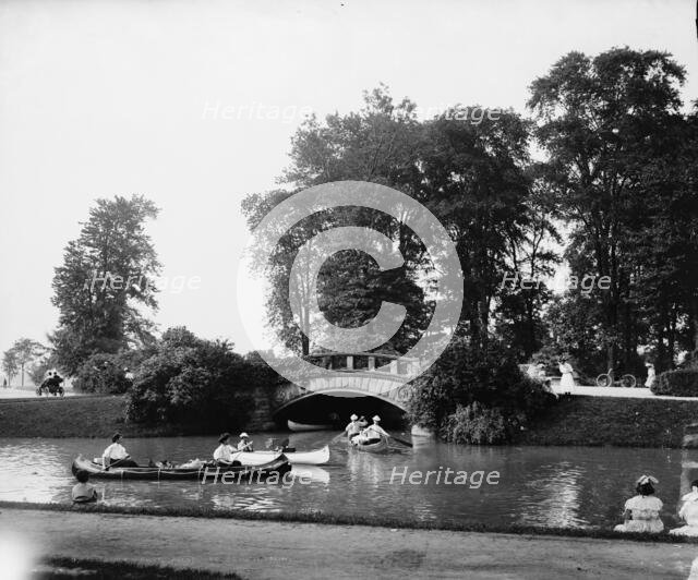 Stone bridge, Belle Isle [Park], Detroit, Mich., between 1900 and 1910. Creator: Unknown.