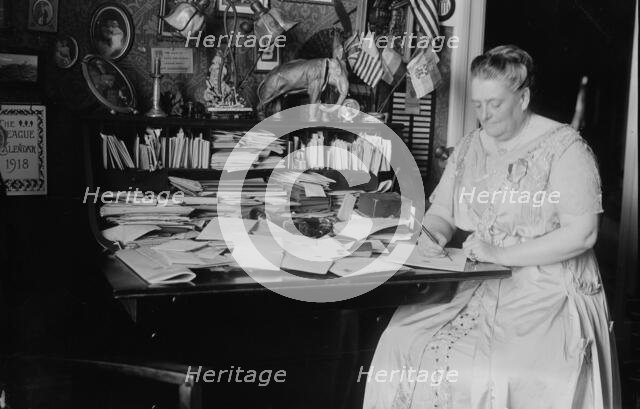 Mrs. J.F. Yawger, between c1915 and c1920. Creator: Bain News Service.