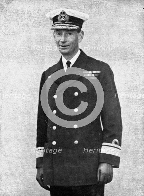 'L'attaque navale de Zeebrugge et Ostende; Apres Zeebrugge, Le vice-amiral Roger Keyes..., 1918. Creator: Unknown.