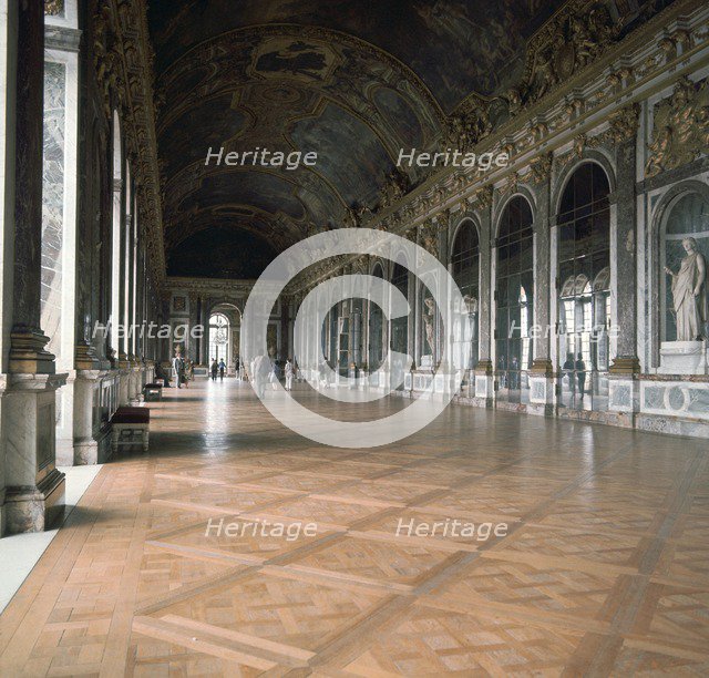 Gallery of Mirrors in the Palace of Versailles, 17th century. Artist: Unknown