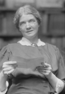 Abbie, Aunt, portrait photograph, 1914 Sept. 2. Creator: Arnold Genthe.