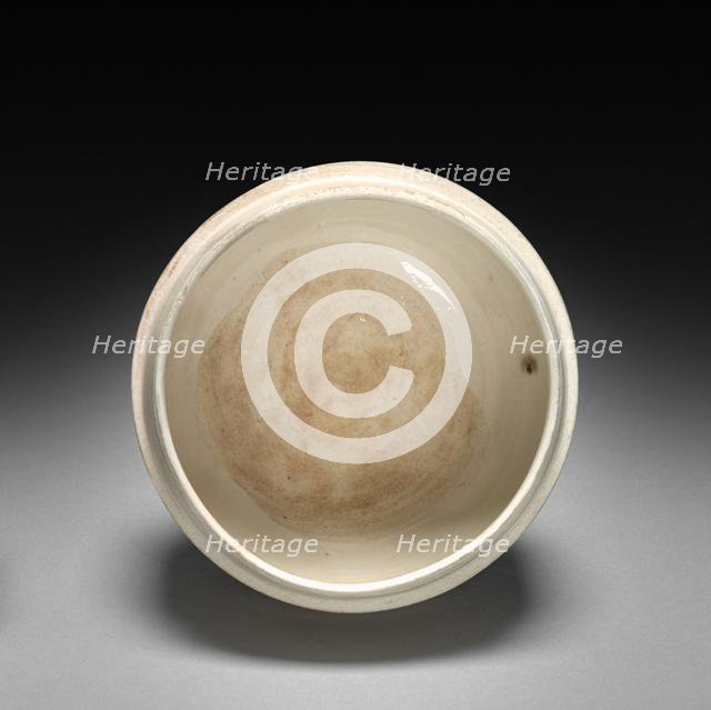 Covered Box: Ding ware, 1000s-1100s. Creator: Unknown.