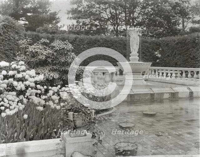 "Ormston," John Edward Aldred house, East Beach Drive, Glen Cove, New York, 1924. Creator: Frances Benjamin Johnston.
