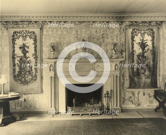 Propinquity, Natchez, Adams County, Mississippi, 1938. Creator: Frances Benjamin Johnston.