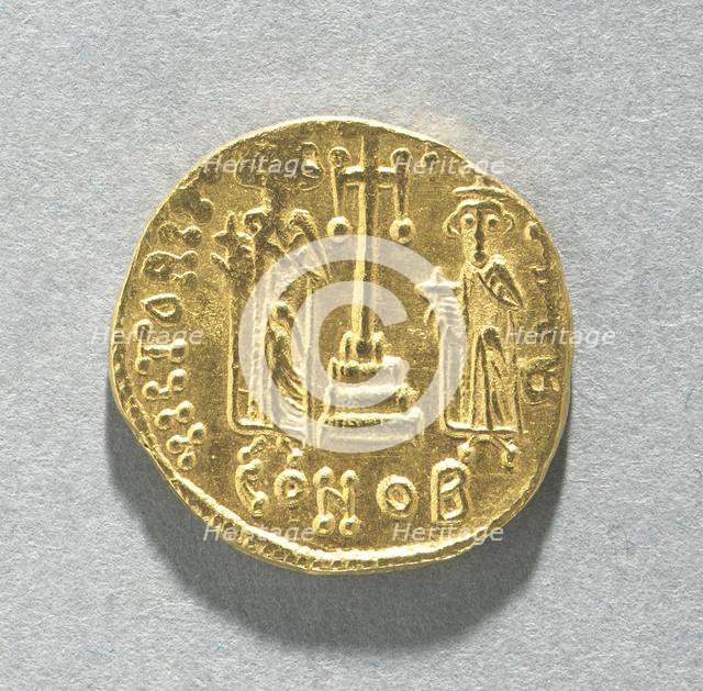 Solidus of Constans II and Constantine IV with a Cross Potent on Three Steps (reverse), 659-661. Creator: Unknown.